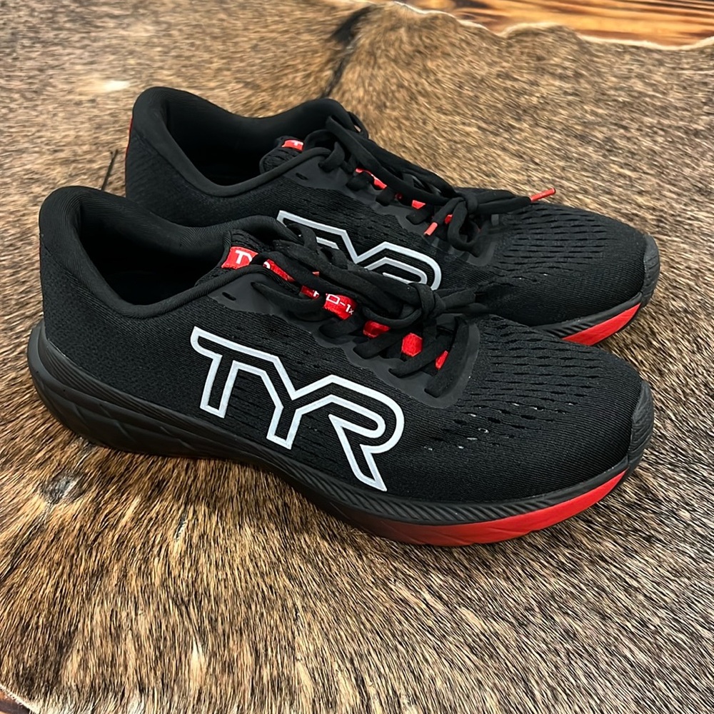 TYR RD-1X Running Shoes 11.5 men/13 women